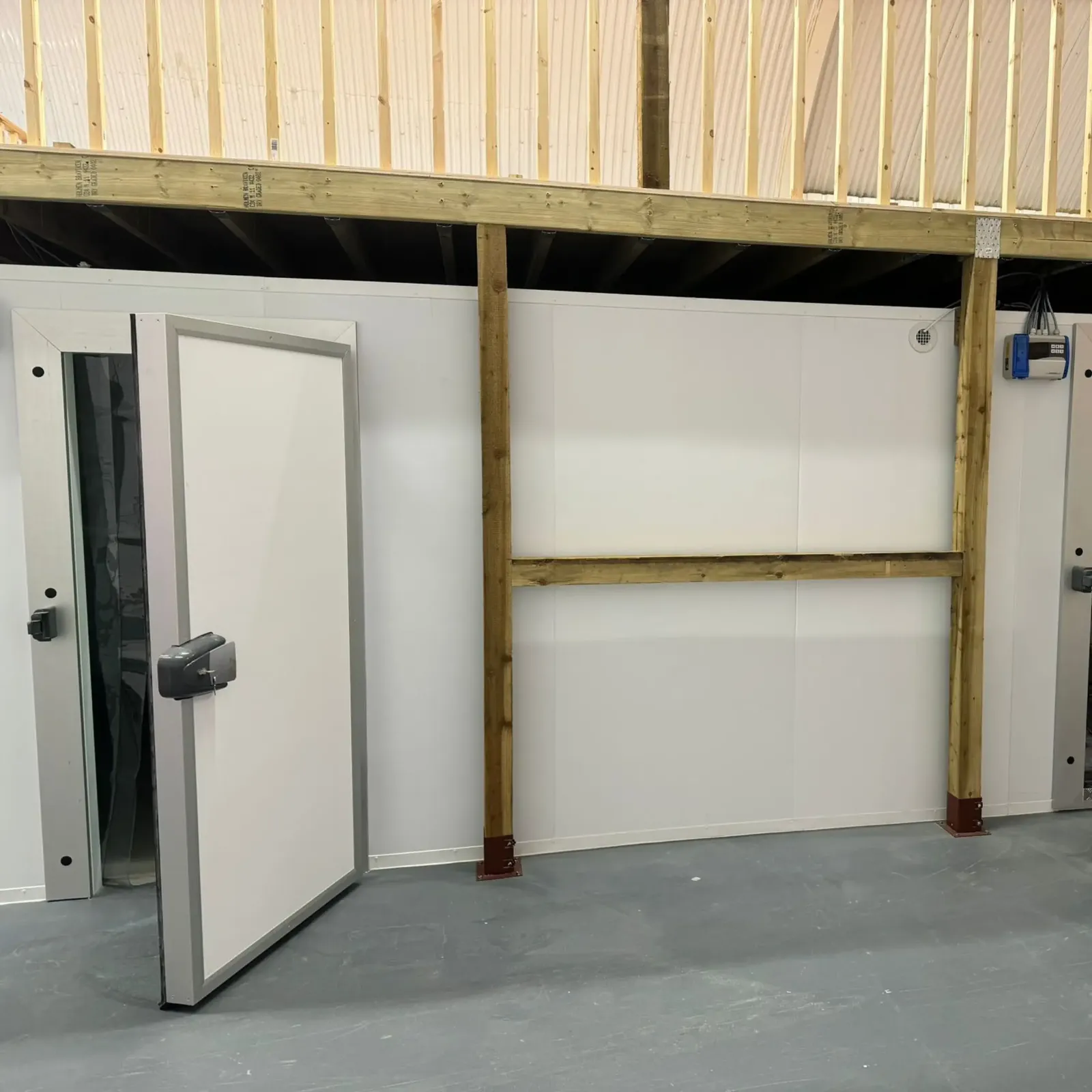 Cold Room Installation with Mezzanine Floors - Image 3